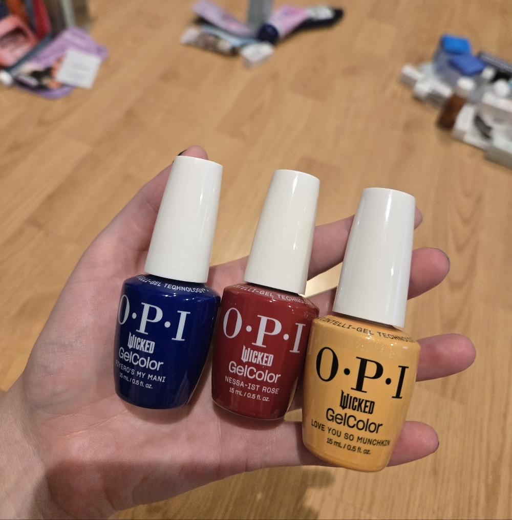 OPI Wicked GelColor